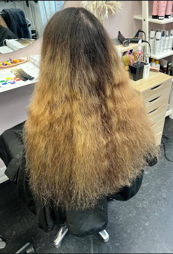 Anmeldelser af Diamond Hair i Aalborg - Frisør