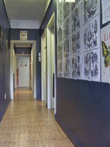 Tattoo Shop «Permanent Ink Tattoo & Piercing», reviews and photos, 3540 E Ponce de Leon Ave, Scottdale, GA 30079, USA