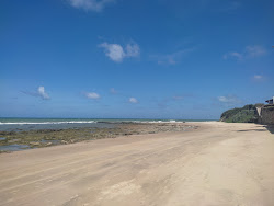 Praia de Taiba I'in fotoğrafı dağlarla çevrili