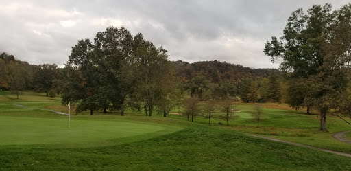 Golf Course «Edgewood Country Club», reviews and photos, 12541 Derricks Creek Rd, Charleston, WV 25320, USA