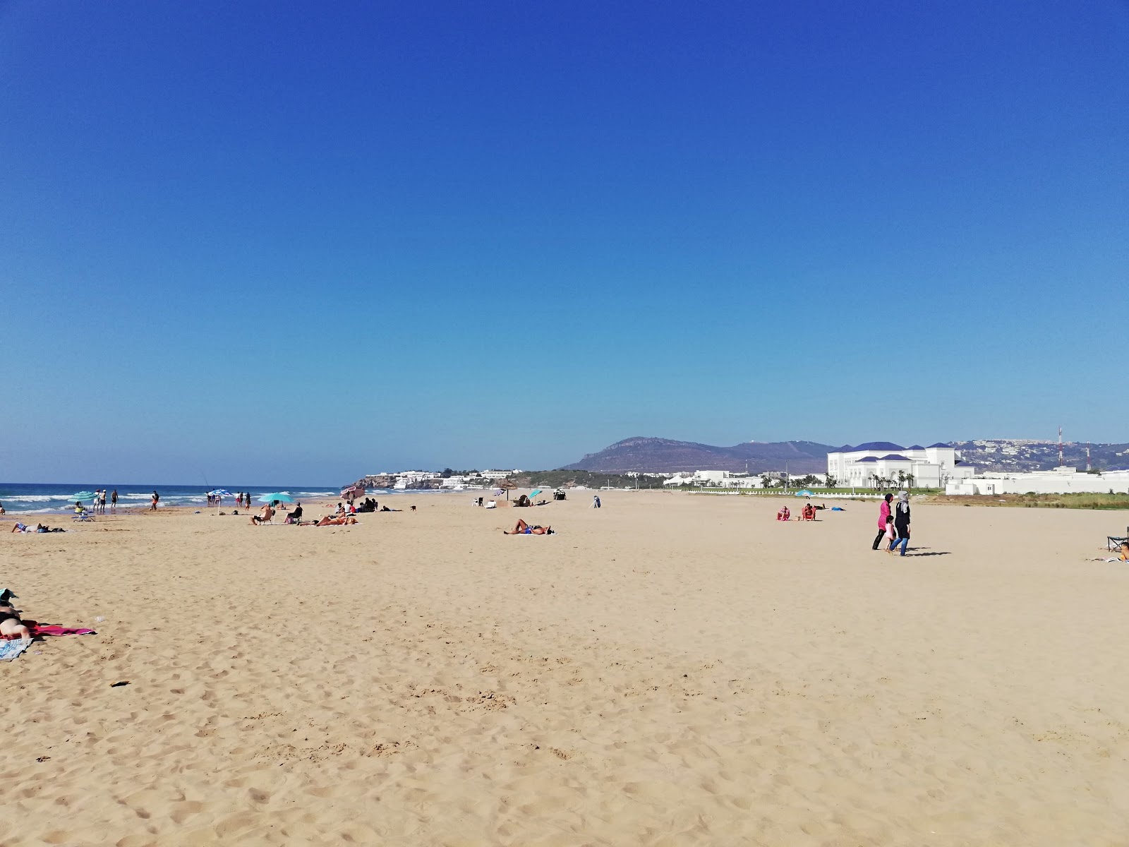 Photo de Sidi Kacem Beach avec droit et long