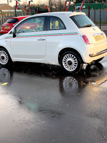Brixworth hand carwash - Car wash