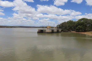 Gitaru Dam image