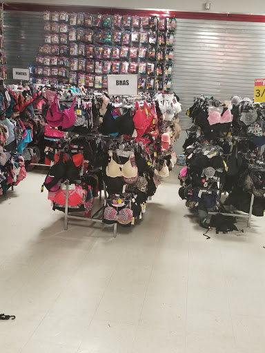 Clothing Store «Forman Mills», reviews and photos, 4411 N Market St, Wilmington, DE 19802, USA