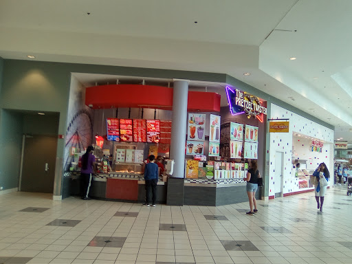 Foot Locker, 6401 Bluebonnet Blvd #2020, Baton Rouge, LA 70836, USA, 