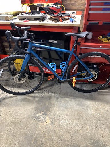 Bicycle Store «Stoney Creek Bike & Fitness», reviews and photos, 58235 Van Dyke, Washington, MI 48094, USA