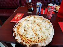Plats et boissons du Pizzeria Pizza chez Noël à Ugine - n°9