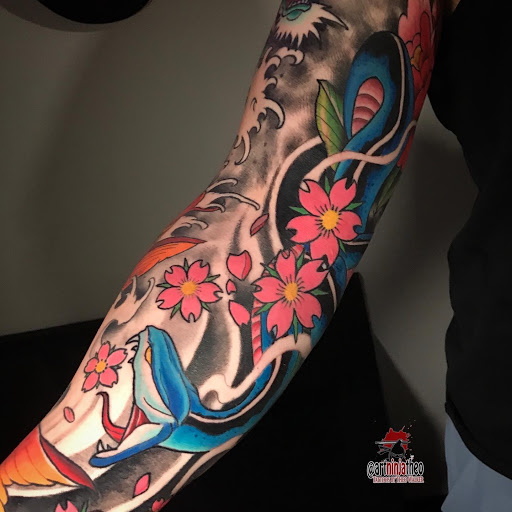 Explore honey bee tattoo ideas, creative tattoo ideas in Atlanta, available at Golden Anchor Tattoo