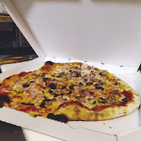 Plats et boissons du Pizzas à emporter Le sarah à Nice - n°1