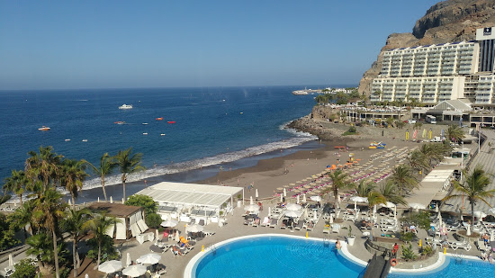 Spiaggia di Taurito (Spiaggia del Piccolo Diavolo)