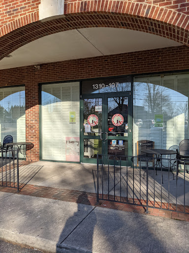 Shopping Mall «The Westover Gallery of Shops», reviews and photos, 1420 Westover Terrace, Greensboro, NC 27408, USA