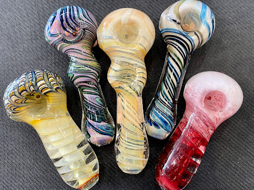 Tobacco Shop «Funky Bean Smoke Shop», reviews and photos, 1163 N Farnsworth Ave, Aurora, IL 60505, USA