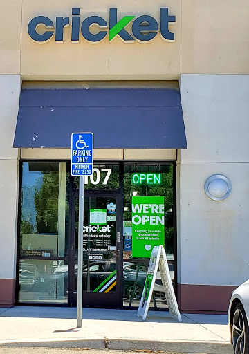 Cricket Wireless Authorized Retailer, 4425 W Ashlan Ave #107, Fresno, CA 93722, USA, 