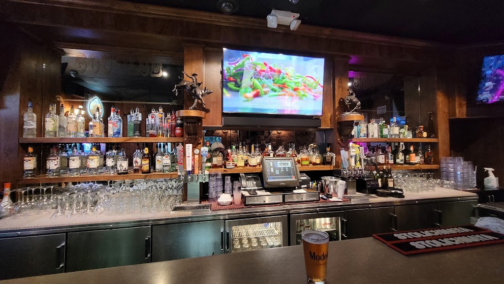 Old Town 500 Club Bar & Grill 93612