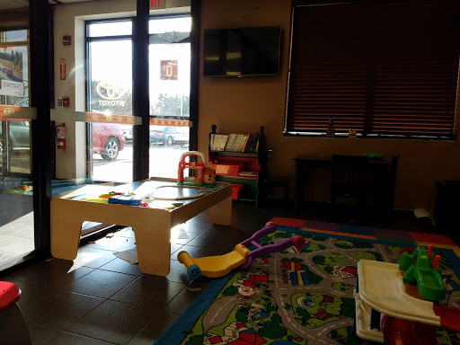 Toyota Dealer «DARCARS Toyota Frederick», reviews and photos, 5293 Buckeystown Pike, Frederick, MD 21704, USA