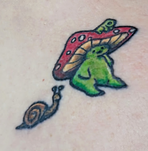 Find finger tattoo ideas for men for your next unique tattoo in Jefferson at R3 Tattoo