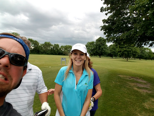 Golf Course «Valley Green Golf Course», reviews and photos, 314 Kingswood Dr, North Aurora, IL 60542, USA