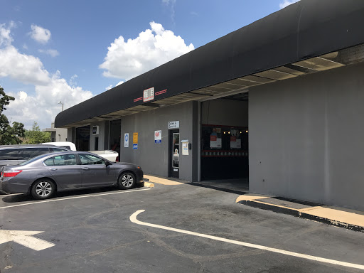 Tire Shop «Telle Tire & Auto Centers», reviews and photos, 1323 S Big Bend Blvd, Richmond Heights, MO 63117, USA