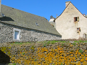 Photo n°84 de Les Sentiers de l'Aubrac à Nasbinals ()