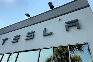 Tesla Delivery Center image
