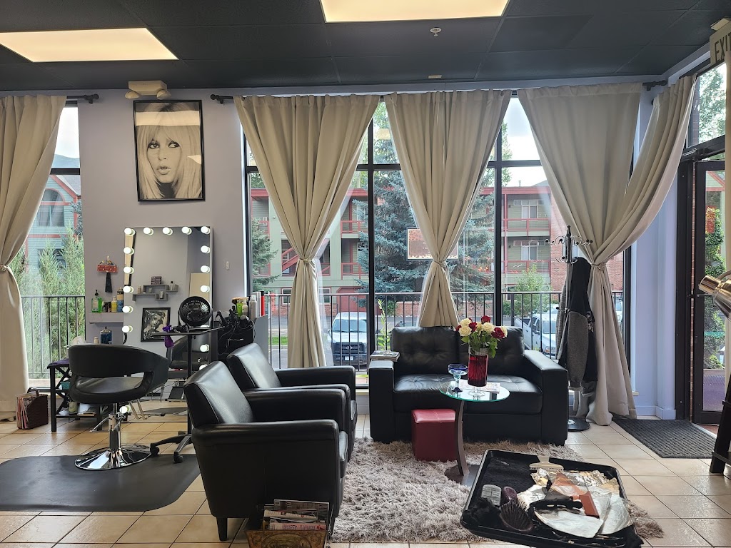 Lighten up hair salon 81621