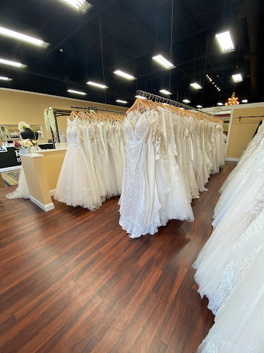 Bridal Shop «Darianna Bridal & Tuxedo», reviews and photos, 241 Easton Rd, Warrington, PA 18976, USA
