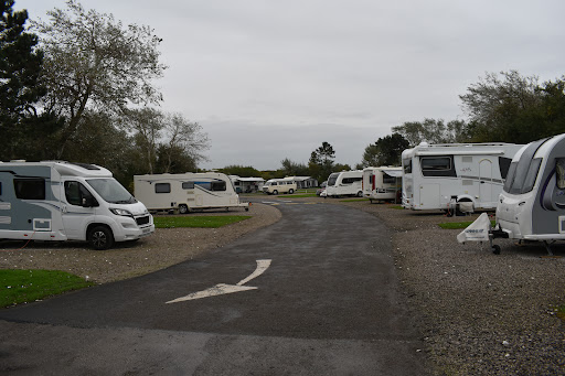 Wirral Country Park Caravan and Motorhome Club Campsite