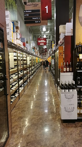 Wine Store «Total Wine & More», reviews and photos, 4260 W 78th St, Bloomington, MN 55435, USA