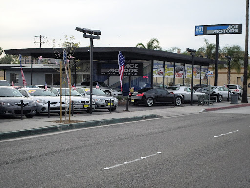 Auto market Anaheim