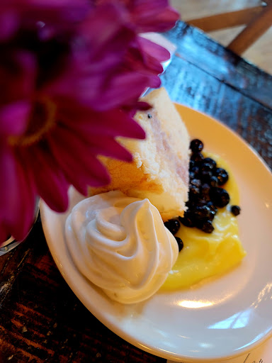 Vineyard «Laurentia Vineyard & Winery», reviews and photos, 4599 S Madison Rd, Madison, OH 44057, USA