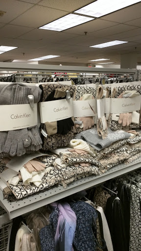 Clothing Store «Burlington Coat Factory», reviews and photos, 365 Rockaway Turnpike #290, Lawrence, NY 11559, USA