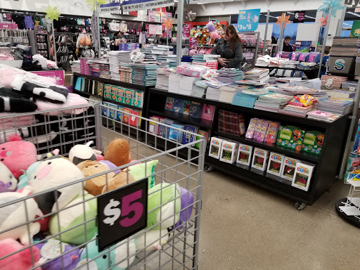 Variety Store «Five Below», reviews and photos, 1950 E Greyhound Pass #4, Carmel, IN 46033, USA