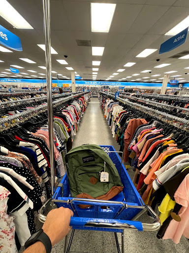 Clothing Store «Ross Dress for Less», reviews and photos, 12680 W Sunrise Blvd, Sunrise, FL 33323, USA