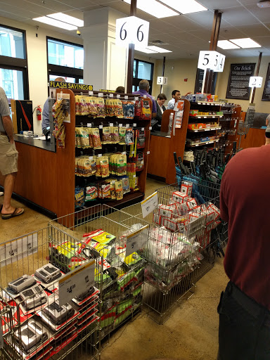 Electronics Store «Micro Center», reviews and photos, 1776 E Jefferson St #203, Rockville, MD 20852, USA