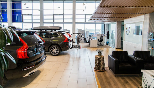 Értékelések erről a helyről: Volvo Győr, Győr - Autókereskedő