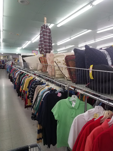 Thrift Store «Indian Head Highway Thrift», reviews and photos, 4800 Indian Head Hwy, Oxon Hill, MD 20745, USA