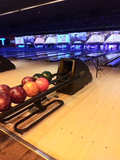 Bowling Alley «Homefield Bowl», reviews and photos, 938 Saw Mill River Rd, Yonkers, NY 10710, USA