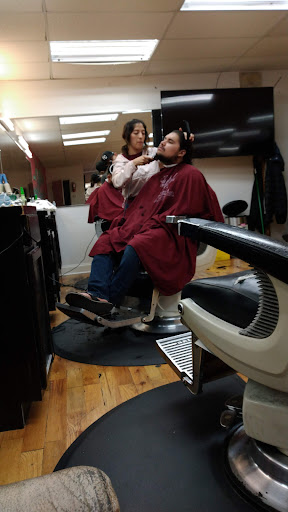 Barber Shop «Rubens Barber Shop», reviews and photos, 902 Southwest Blvd, Kansas City, MO 64108, USA