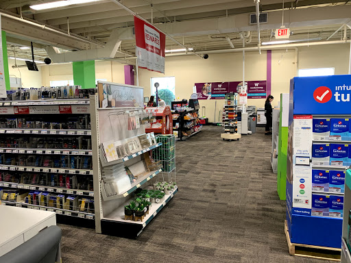 Office Supply Store «Office Depot», reviews and photos, 1771 West Ave, Miami Beach, FL 33139, USA