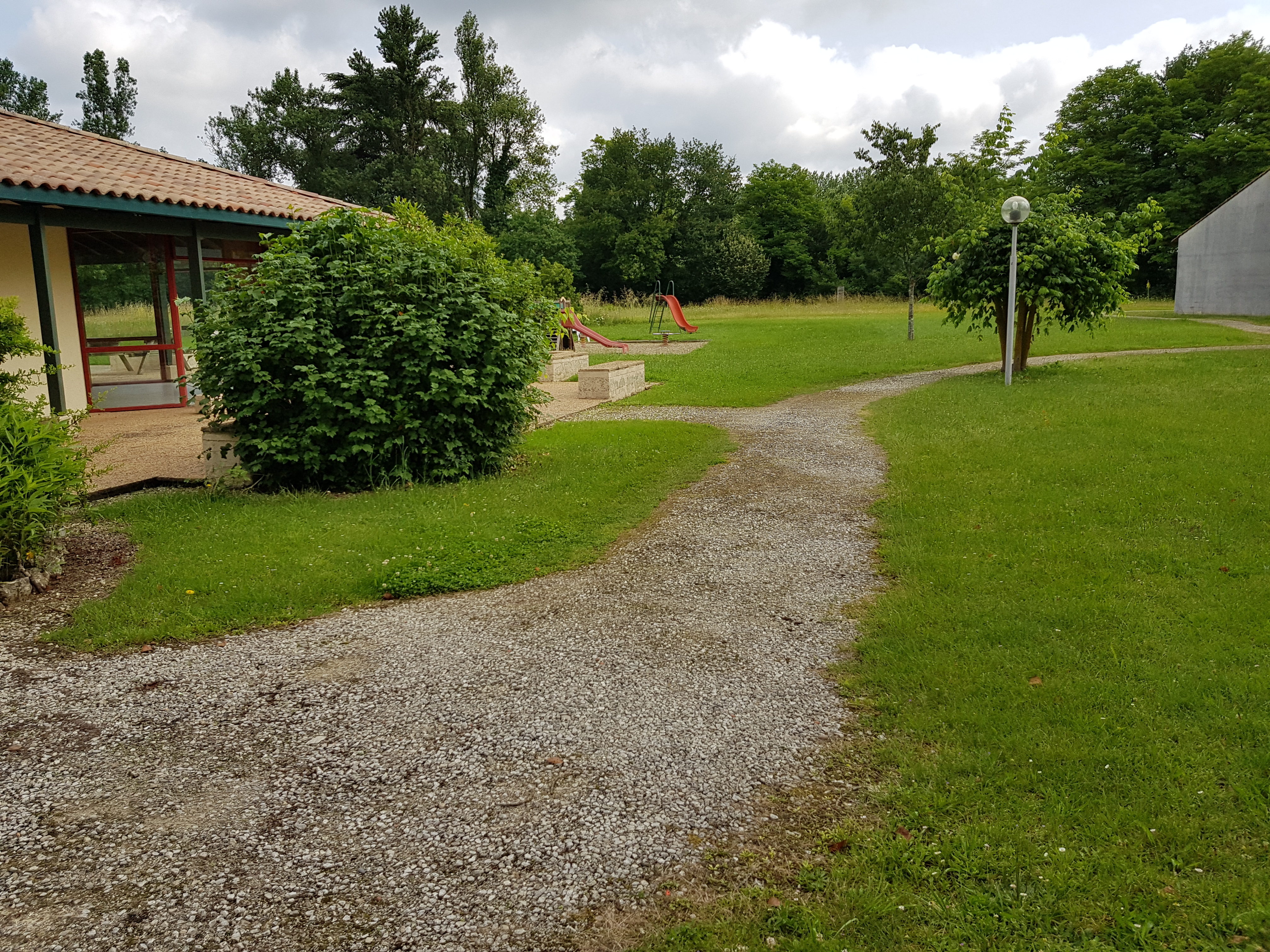 Photo n° 3 de l'avis de CHAUVIRE.a fait le 08/06/2018 à 22:59