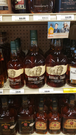 Liquor Store «Sunnys Wine & Liquor», reviews and photos, 350 S Spring Garden Ave H, DeLand, FL 32720, USA