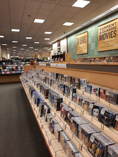 Book Store «Barnes & Noble», reviews and photos, 131 Colonie Center #355, Albany, NY 12205, USA
