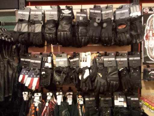 Harley-Davidson Dealer «Peterson’s Miami Beach Harley-Davidson», reviews and photos, 401 Biscayne Blvd, Miami, FL 33132, USA