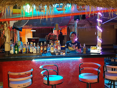 Pin's Bar Kata Beach