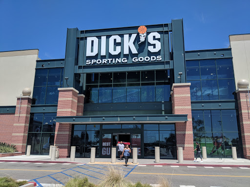 DICK'S Sporting Goods