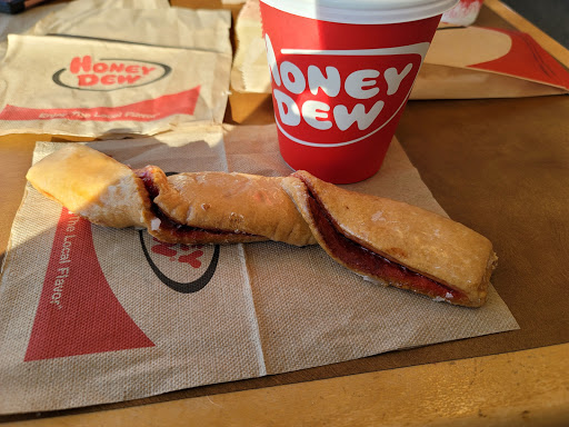 Donut Shop «Honey Dew Donuts», reviews and photos, 670 Jefferson Blvd, Warwick, RI 02888, USA