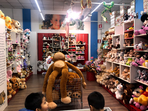 Stuffed animals stores Milan