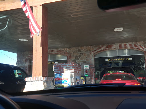 Chubby's Car wash en St Robert