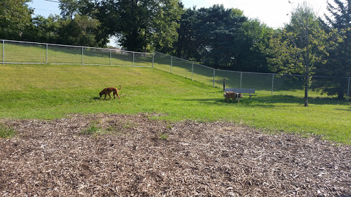 Dog Park «Bassett Creek Dog Park», reviews and photos, 32nd Ave N, Crystal, MN 55422, USA