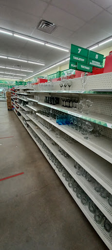 Dollar Store «Dollar Tree», reviews and photos, 3005 Wiley Blvd SW #120, Cedar Rapids, IA 52404, USA